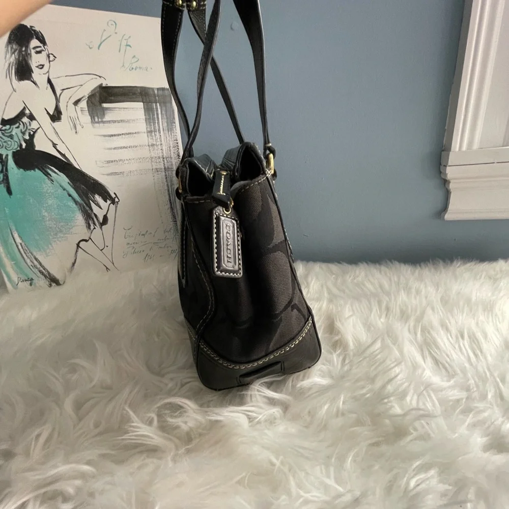 - ✨ COACH HAMPTON SIGNATURE BAG! Vintage - Picture 3 of 11